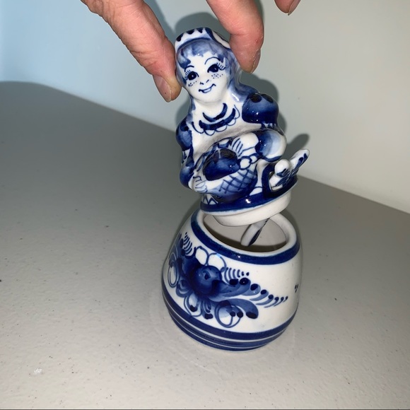 GZHEL Russian Porcelain Figurine Salt Mustard Dish - Picture 12 of 12